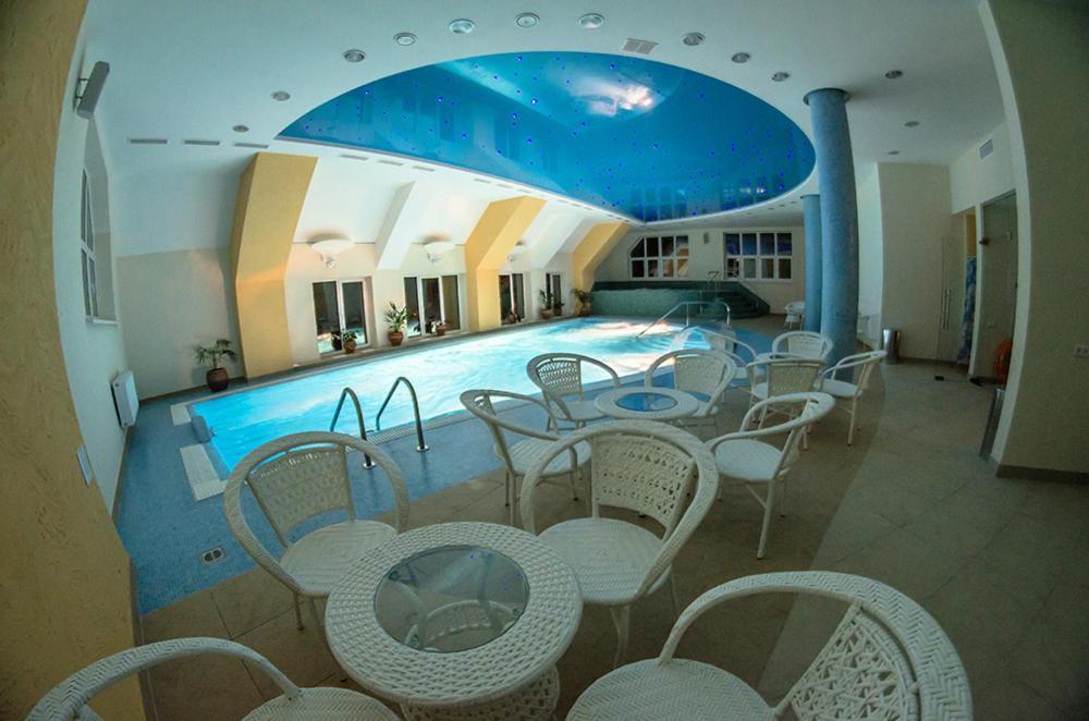Карпатські зорі SPAhotel Яремча Экстерьер фото