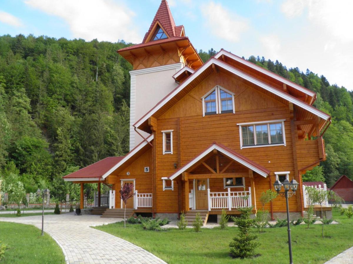 Карпатські зорі SPAhotel Яремча Экстерьер фото
